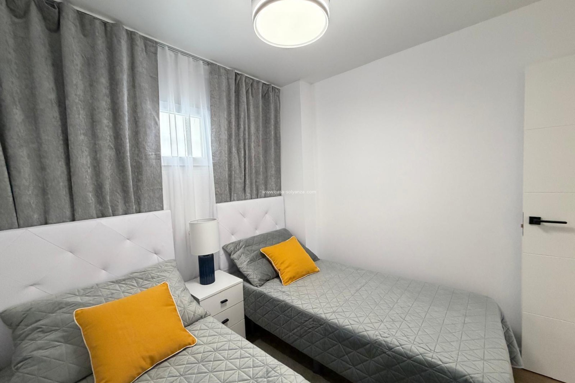 Resale - Apartment / flat - Torrevieja - Nueva Torrevieja