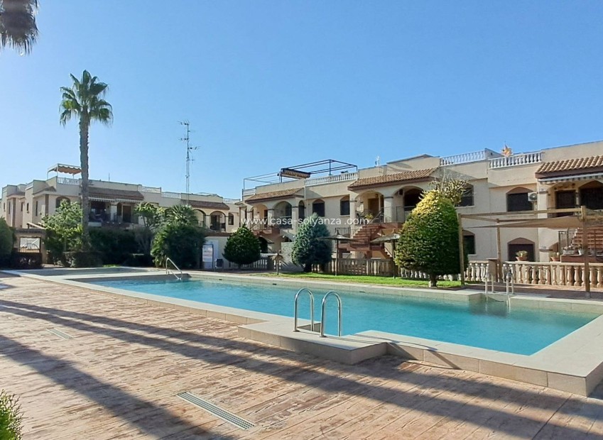 Resale - Apartment / flat - Torrevieja - Parque Acuático - Sector 25