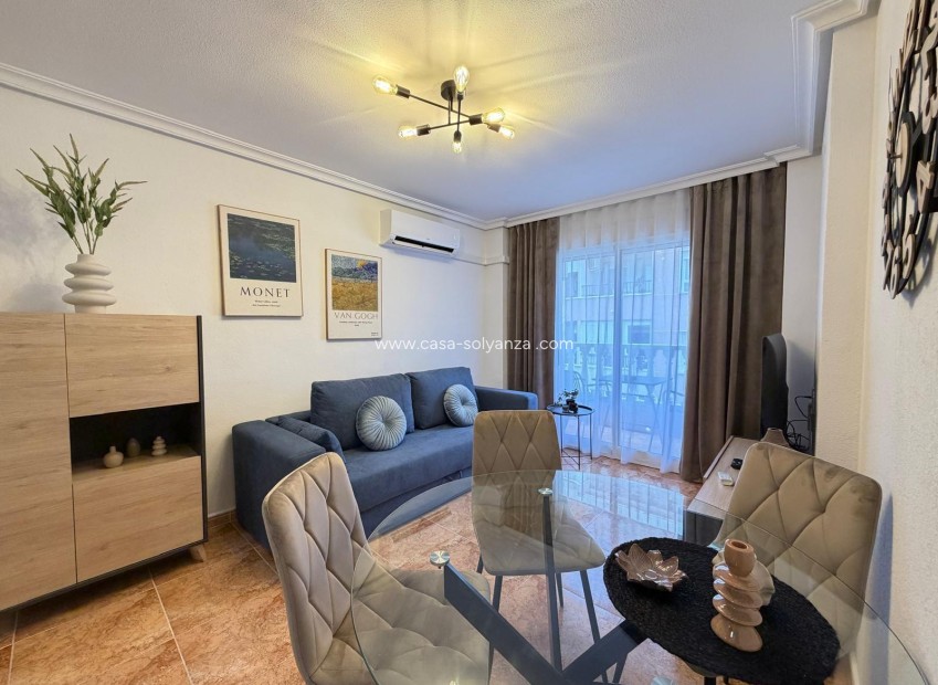Resale - Apartment / flat - Torrevieja - PARQUE DE LAS NACIONES