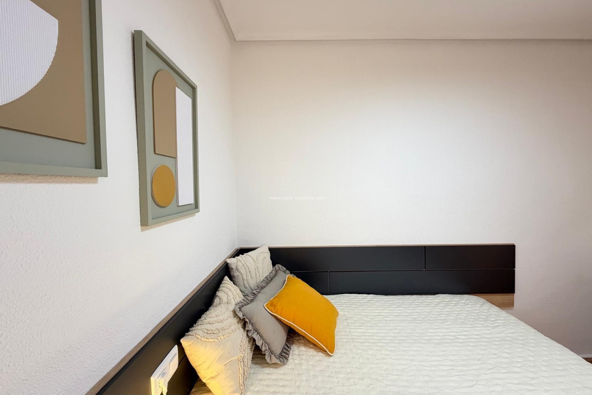 Resale - Apartment / flat - Torrevieja - PARQUE DE LAS NACIONES