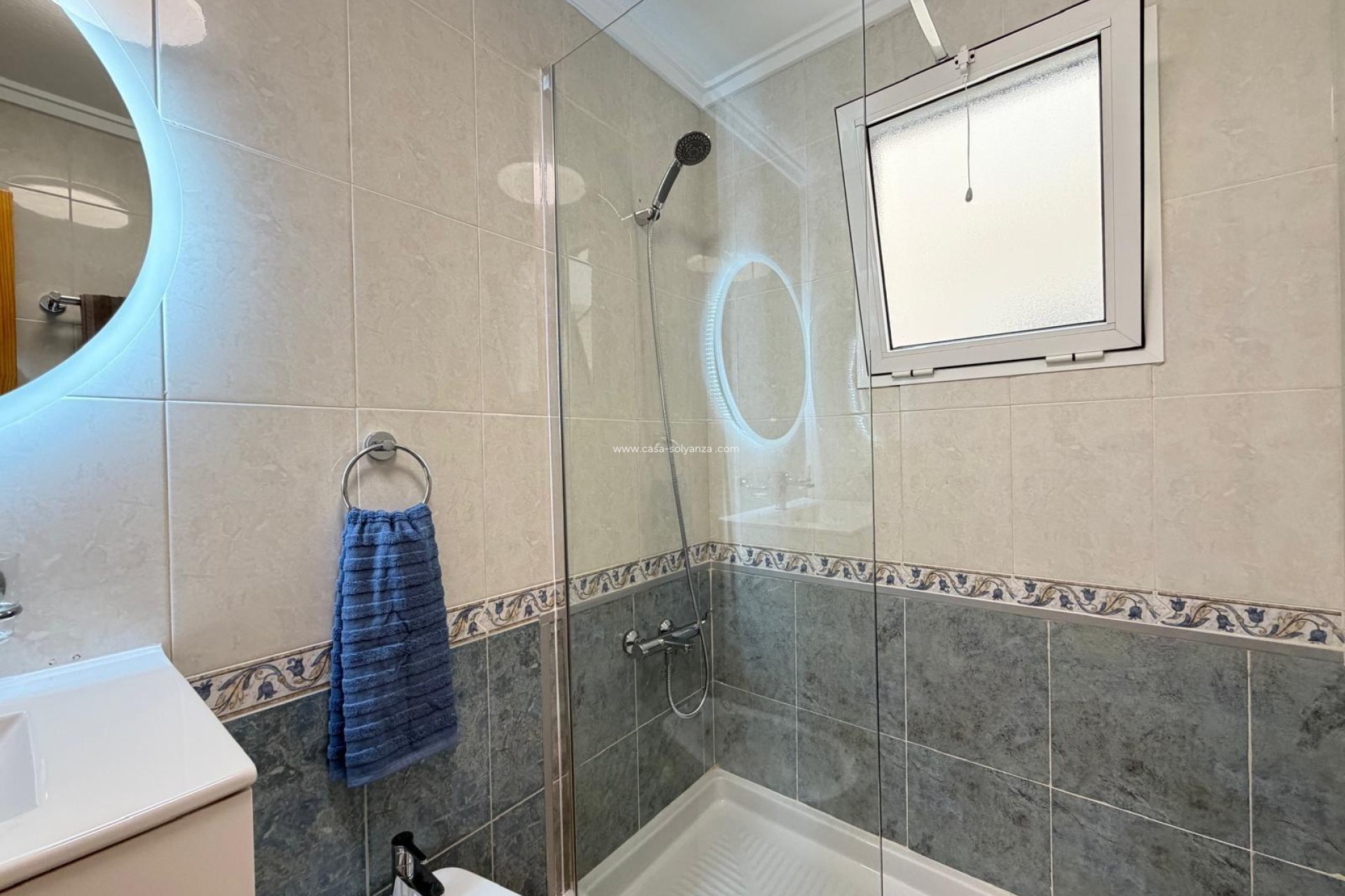 Resale - Apartment / flat - Torrevieja - PARQUE DE LAS NACIONES