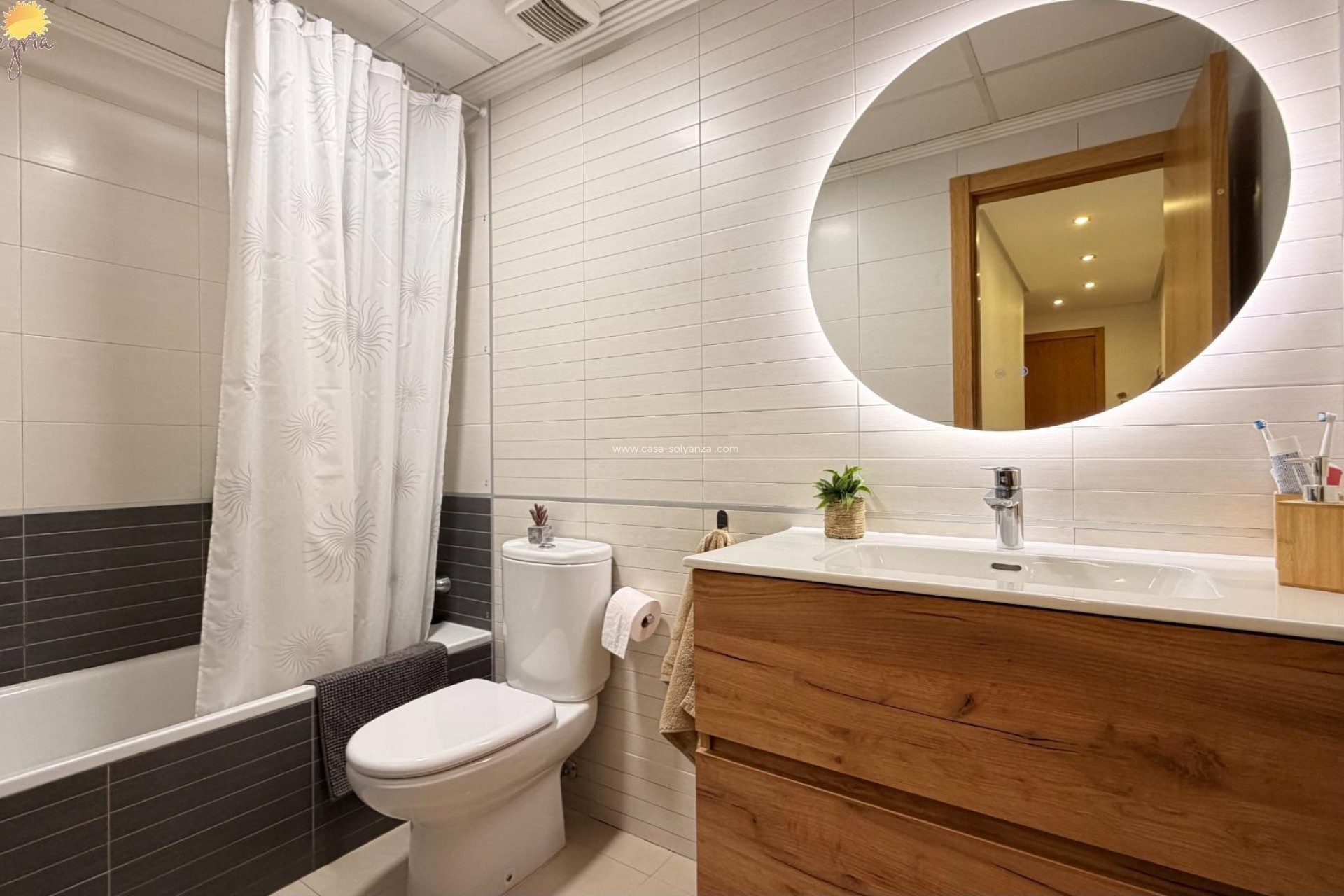 Resale - Apartment / flat - Torrevieja - PARQUE DE LAS NACIONES