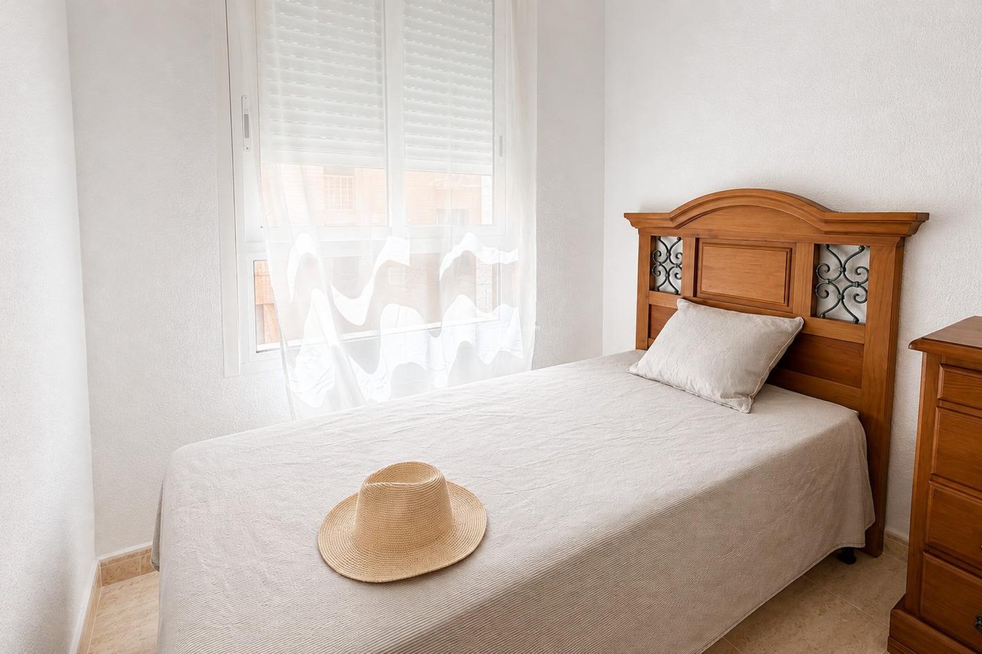 Resale - Apartment / flat - Torrevieja - PARQUE DE LAS NACIONES