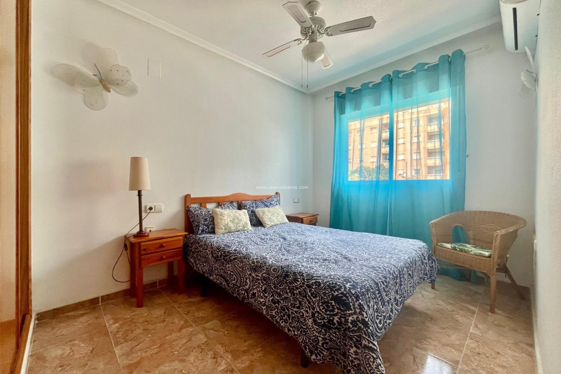 Resale - Apartment / flat - Torrevieja - PARQUE DE LAS NACIONES