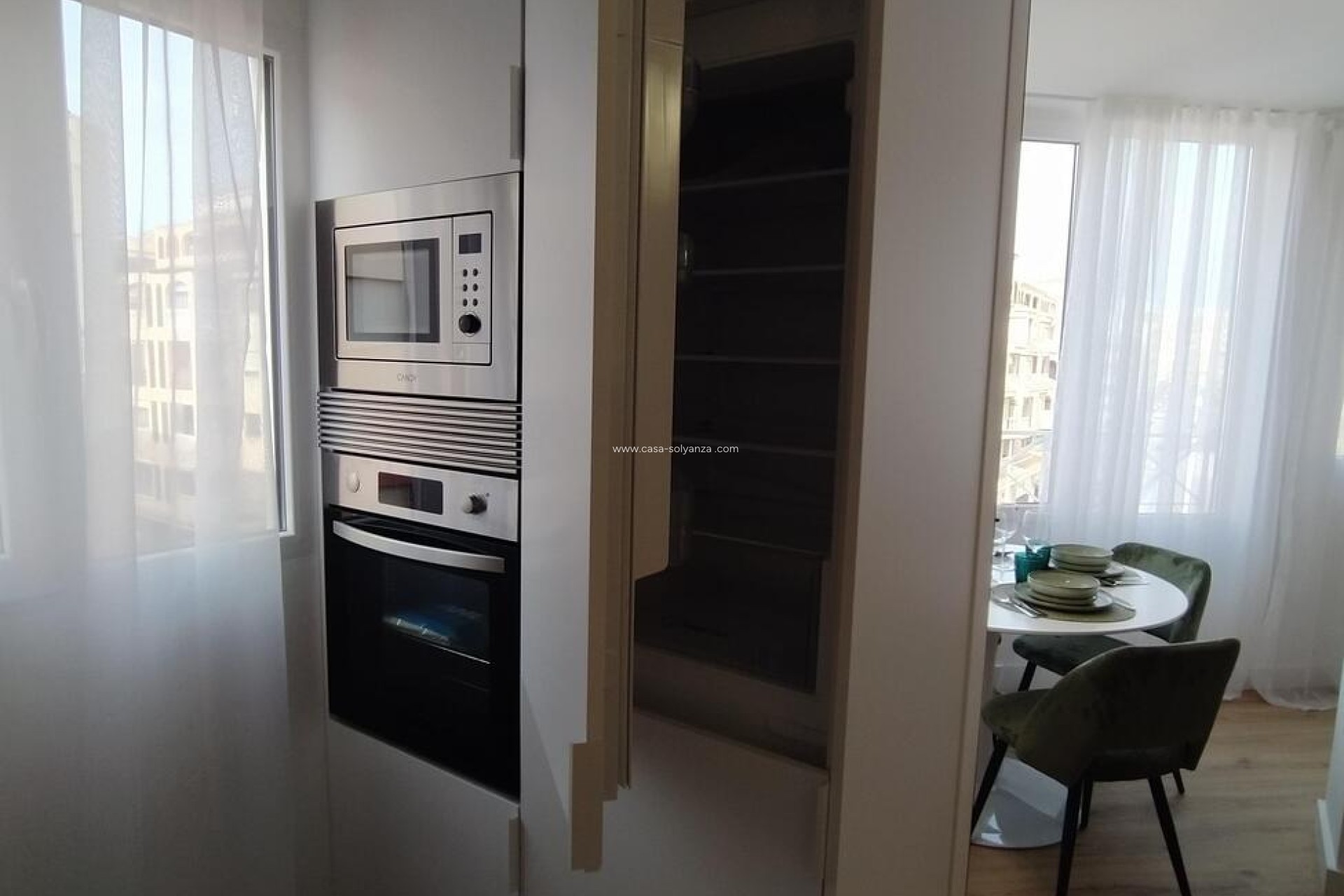 Resale - Apartment / flat - Torrevieja - PARQUE DE LAS NACIONES