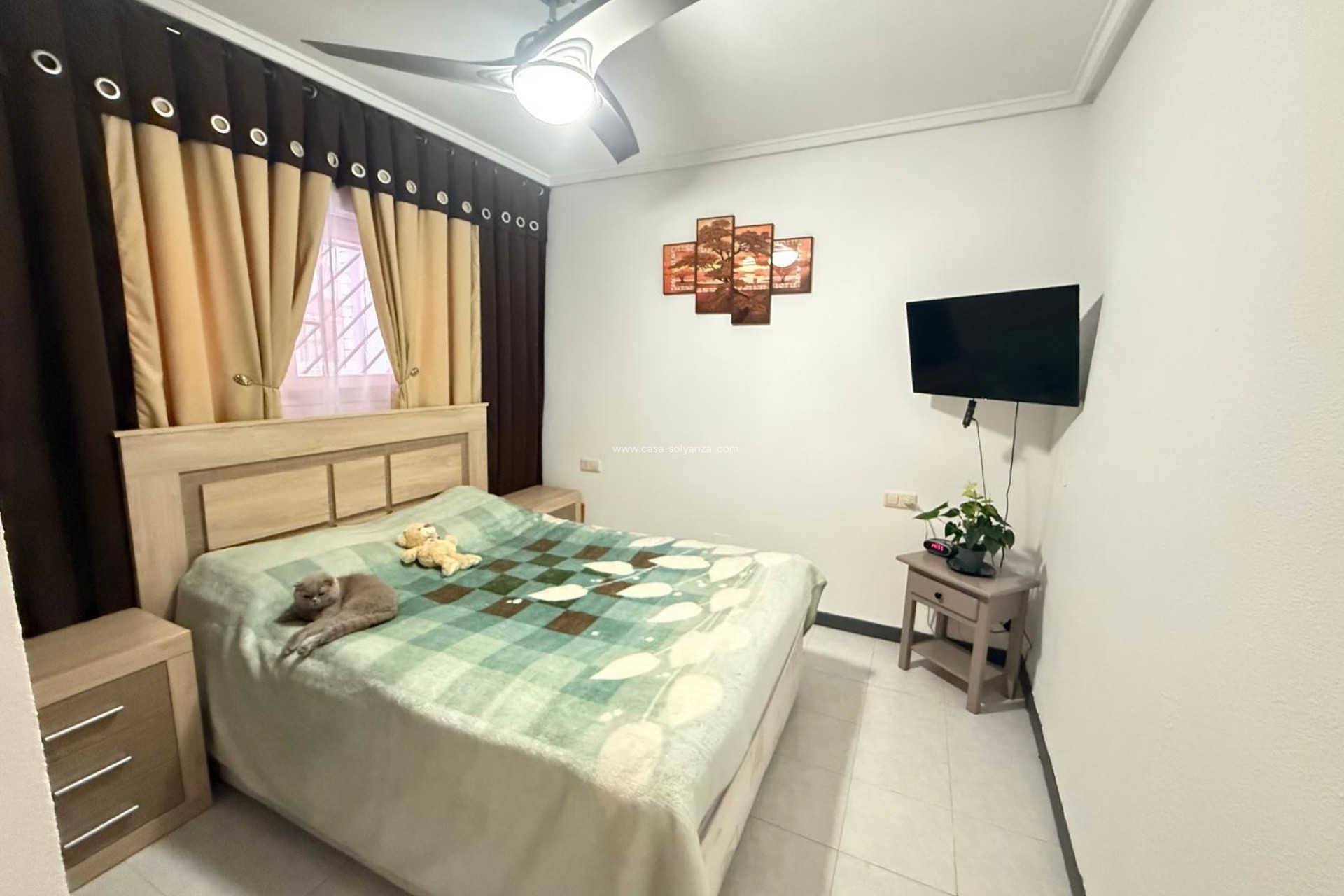 Resale - Apartment / flat - Torrevieja - PARQUE DE LAS NACIONES