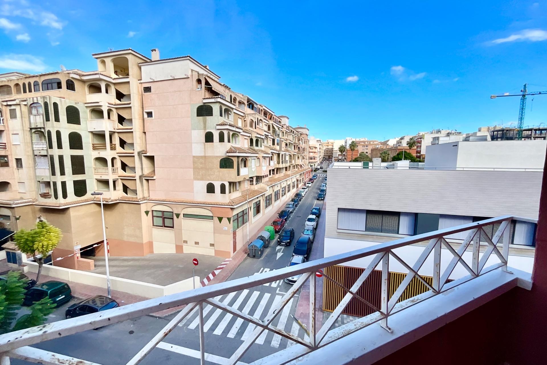 Resale - Apartment / flat - Torrevieja - PARQUE DE LAS NACIONES