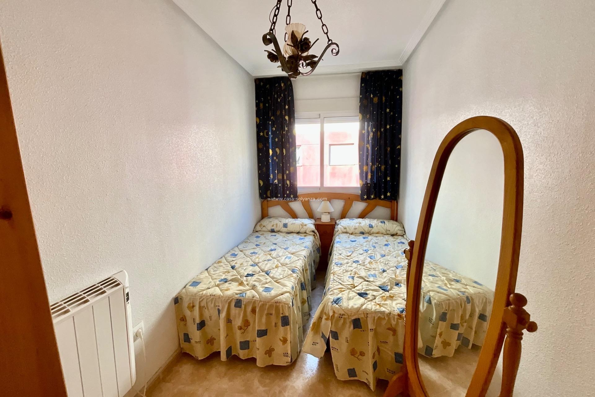 Resale - Apartment / flat - Torrevieja - PARQUE DE LAS NACIONES