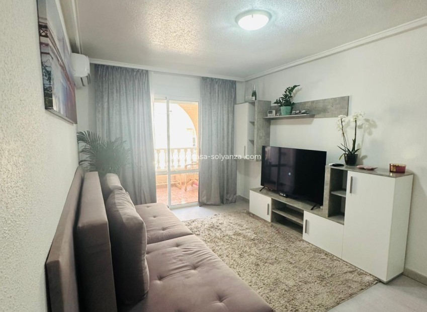 Resale - Apartment / flat - Torrevieja - PARQUE DE LAS NACIONES