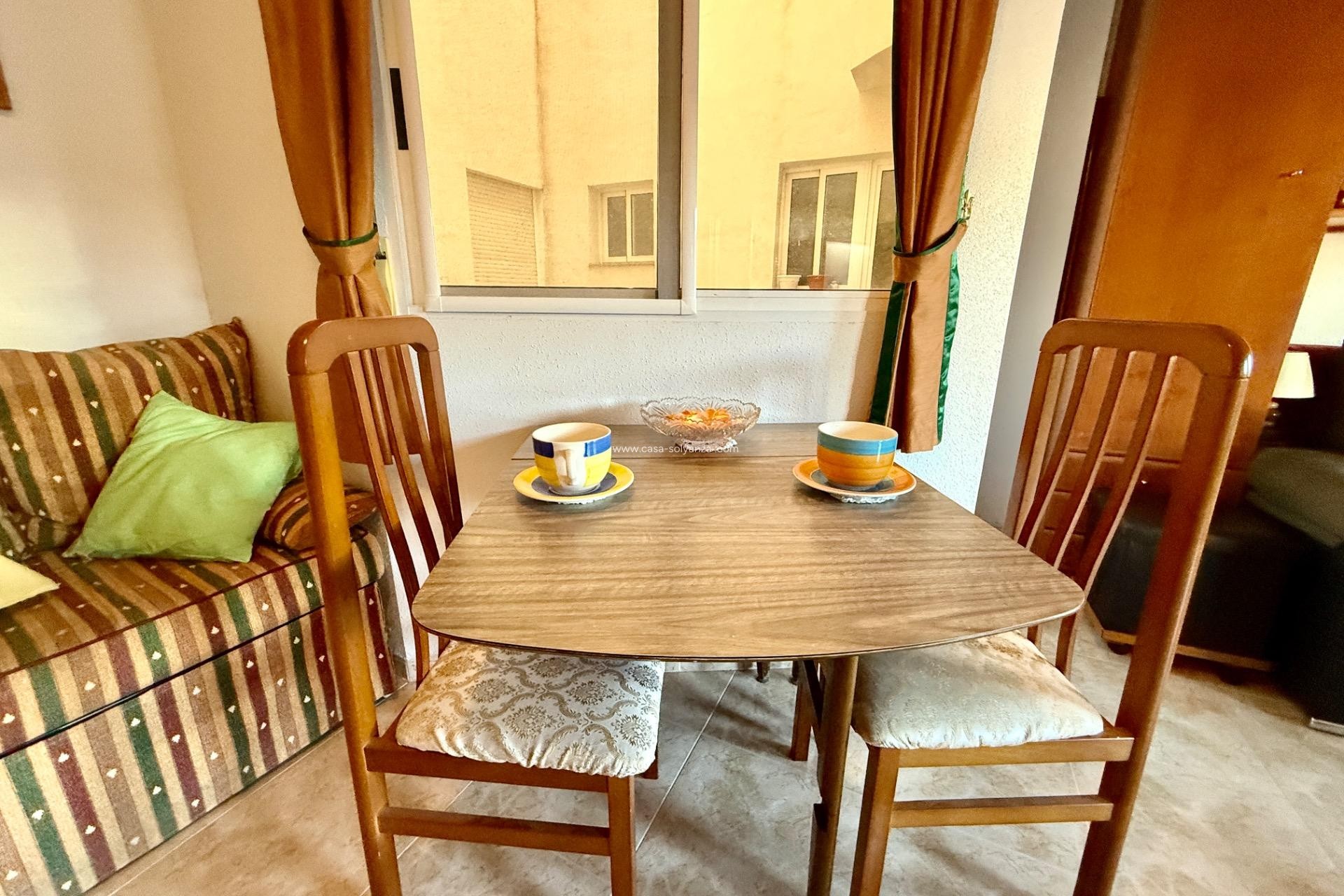 Resale - Apartment / flat - Torrevieja - PARQUE DE LAS NACIONES