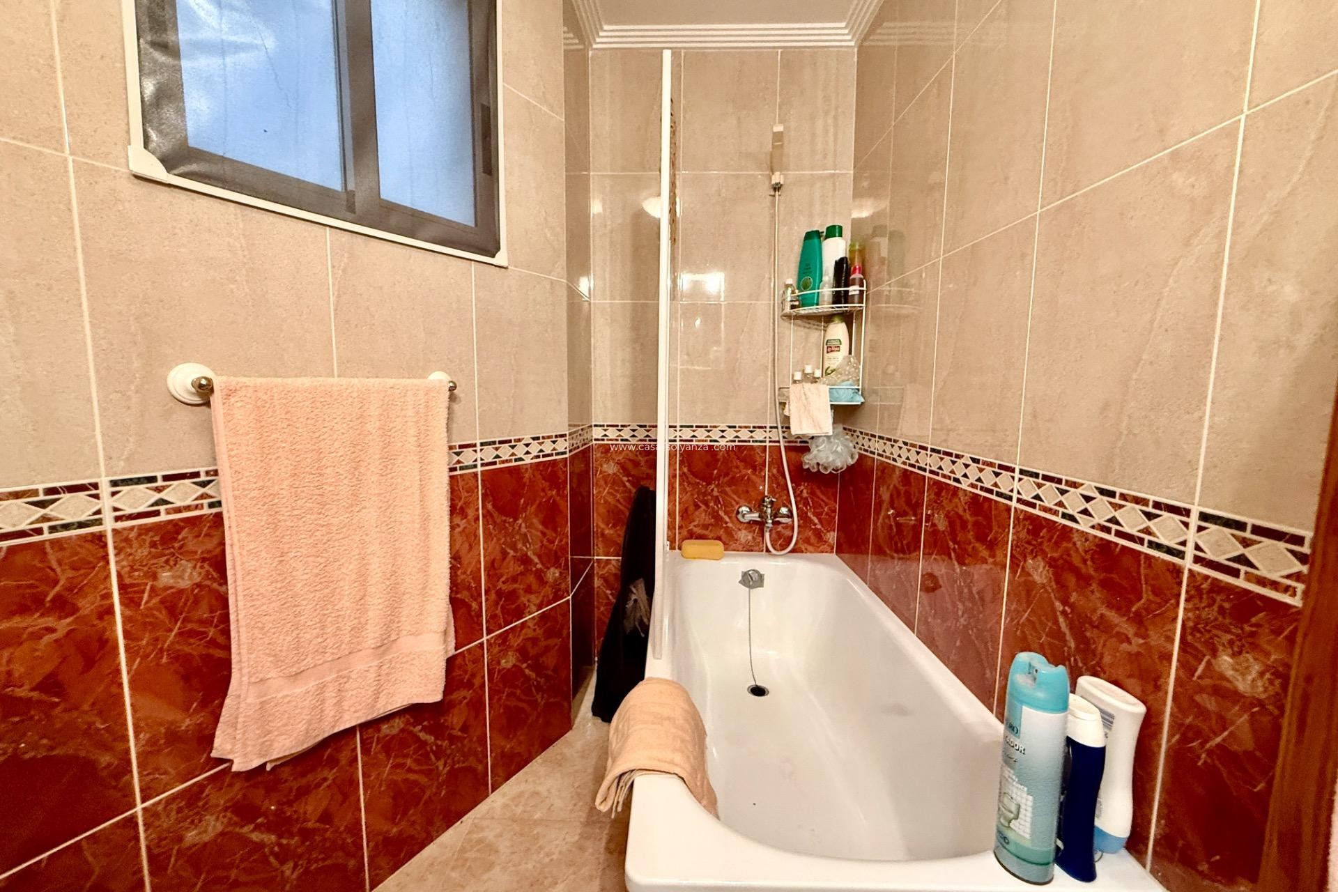 Resale - Apartment / flat - Torrevieja - PARQUE DE LAS NACIONES