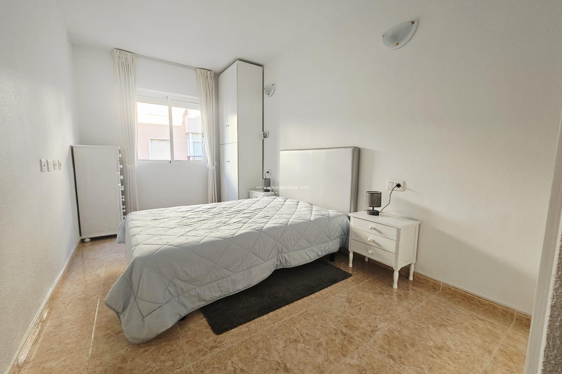 Resale - Apartment / flat - Torrevieja - PARQUE DE LAS NACIONES