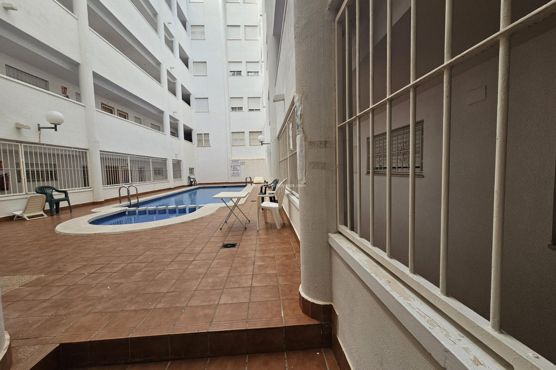 Resale - Apartment / flat - Torrevieja - PARQUE DE LAS NACIONES