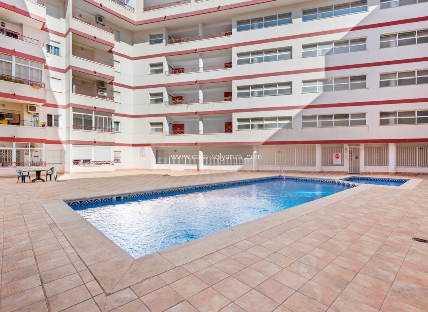 Resale - Apartment / flat - Torrevieja - PARQUE DE LAS NACIONES