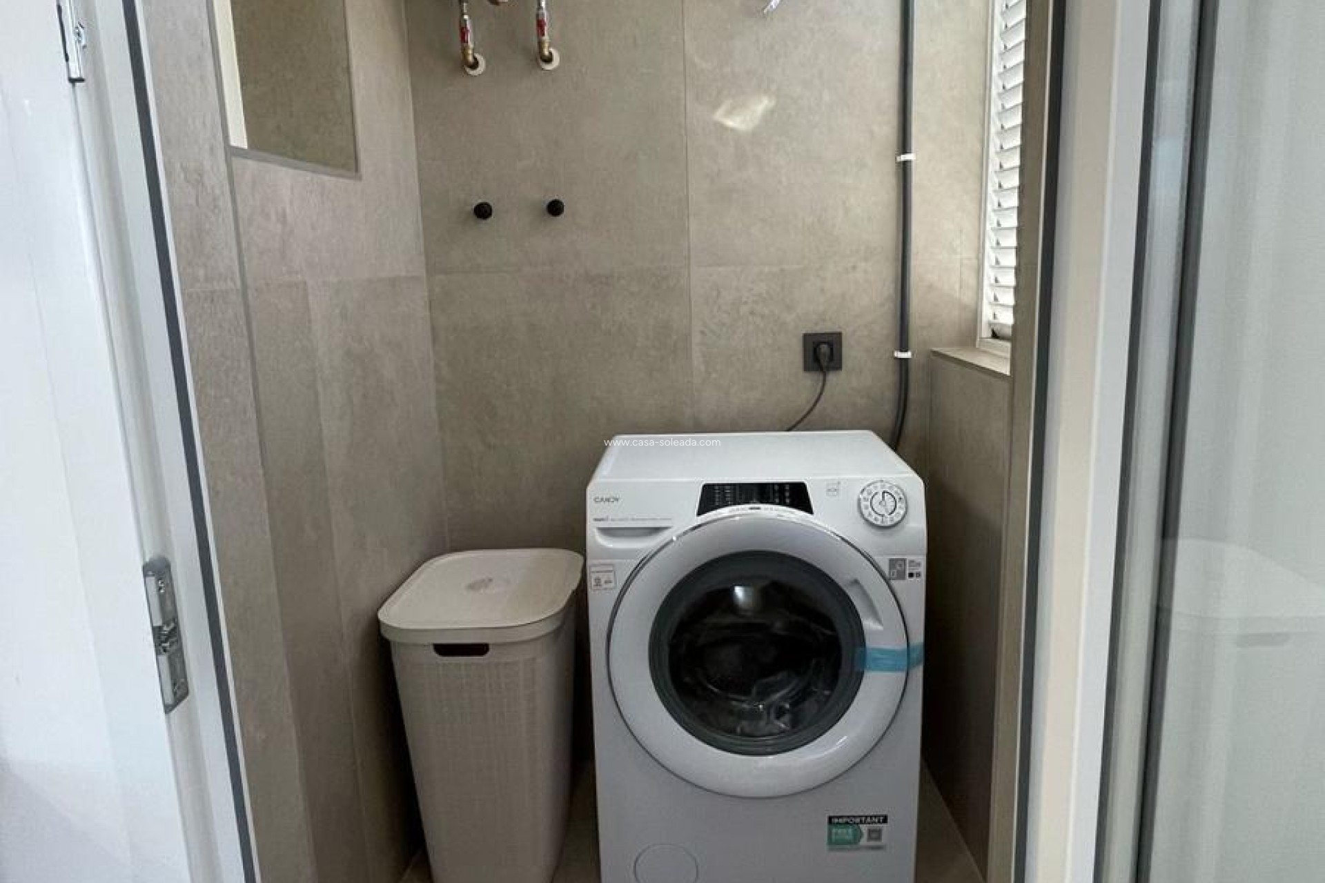 Resale - Apartment / flat - Torrevieja - PARQUE DE LAS NACIONES