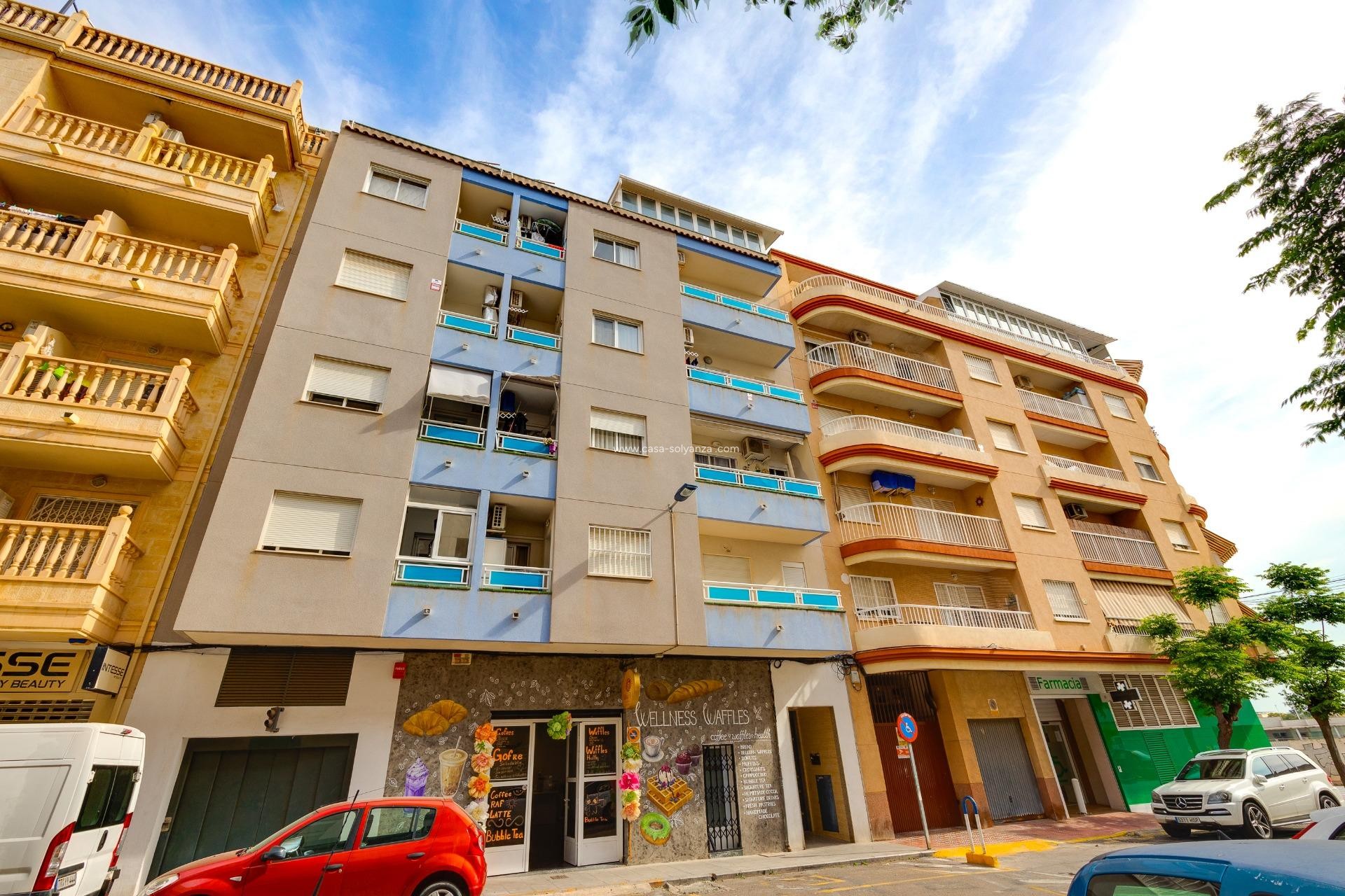 Resale - Apartment / flat - Torrevieja - PARQUE DE LAS NACIONES