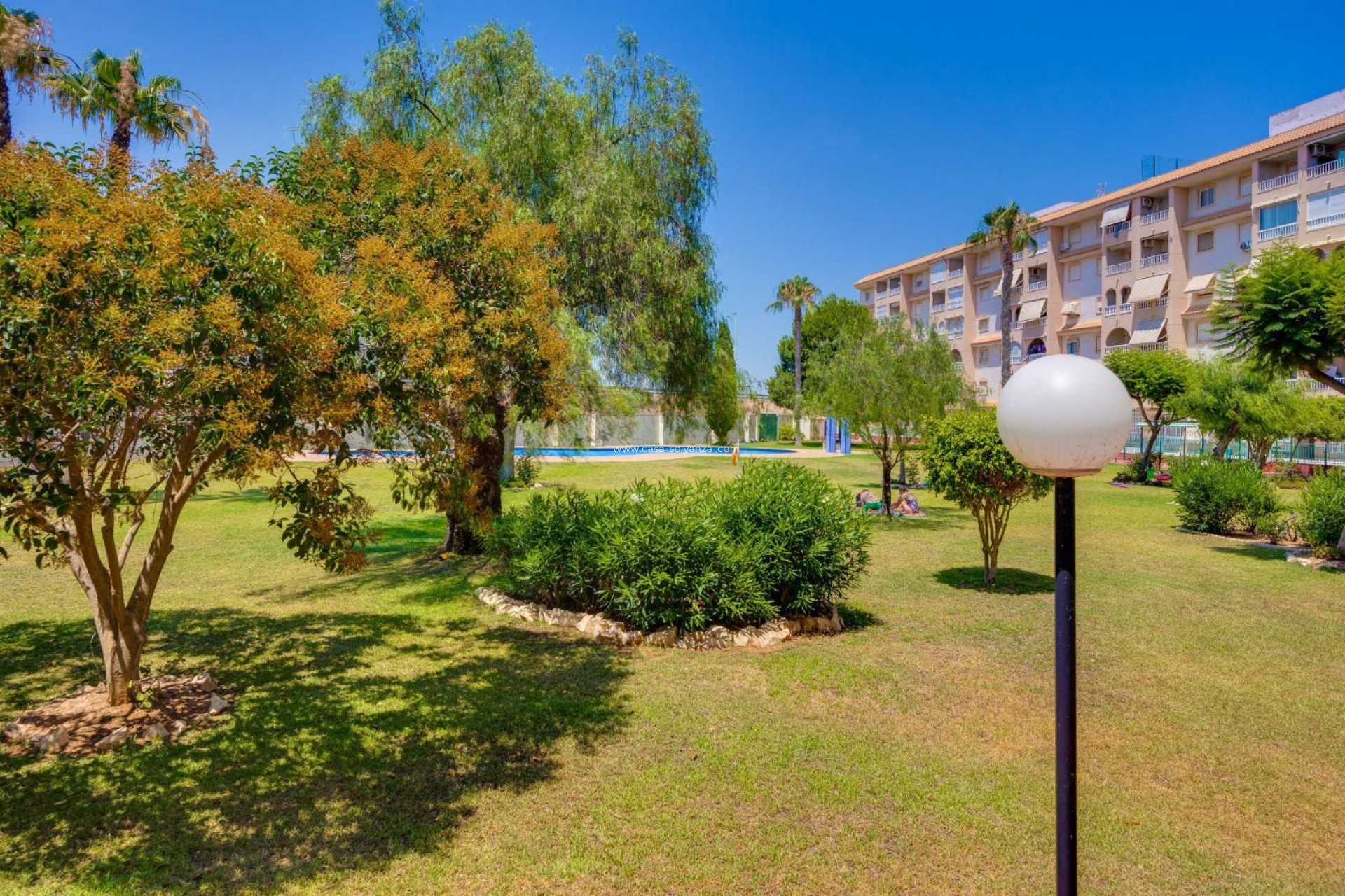 Resale - Apartment / flat - Torrevieja - Parque Las Naciones