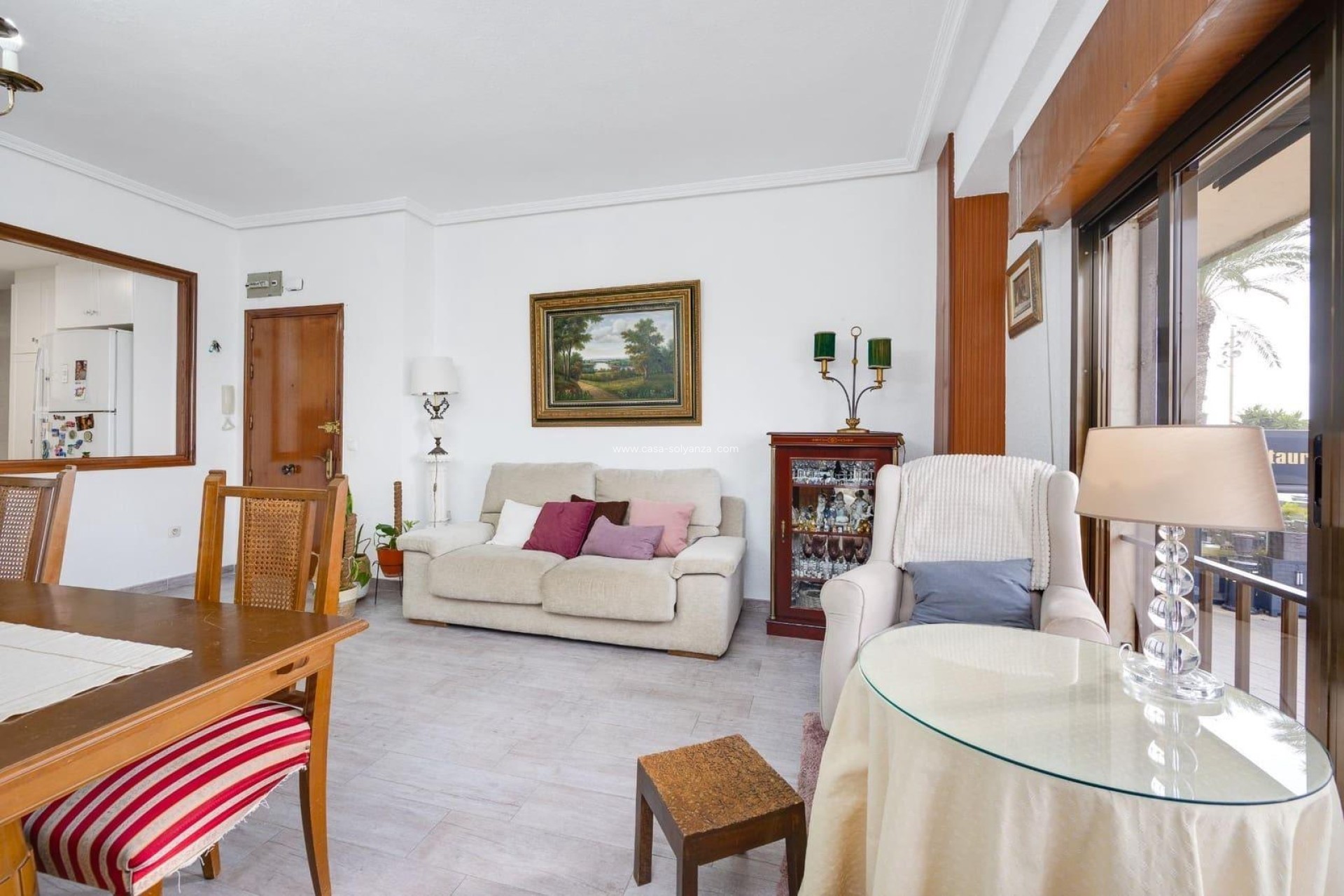 Resale - Apartment / flat - Torrevieja - Paseo Maritimo