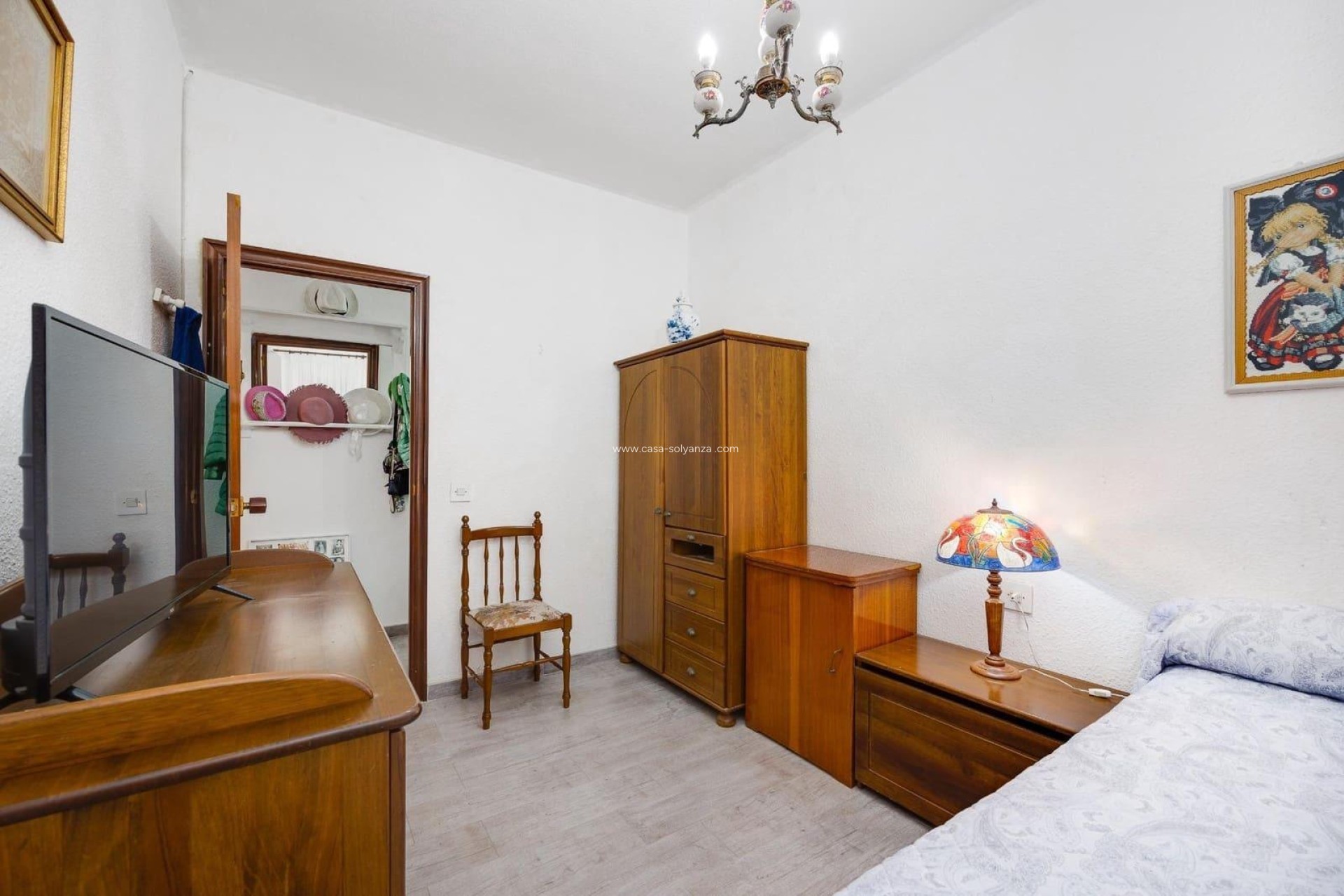 Resale - Apartment / flat - Torrevieja - Paseo Maritimo