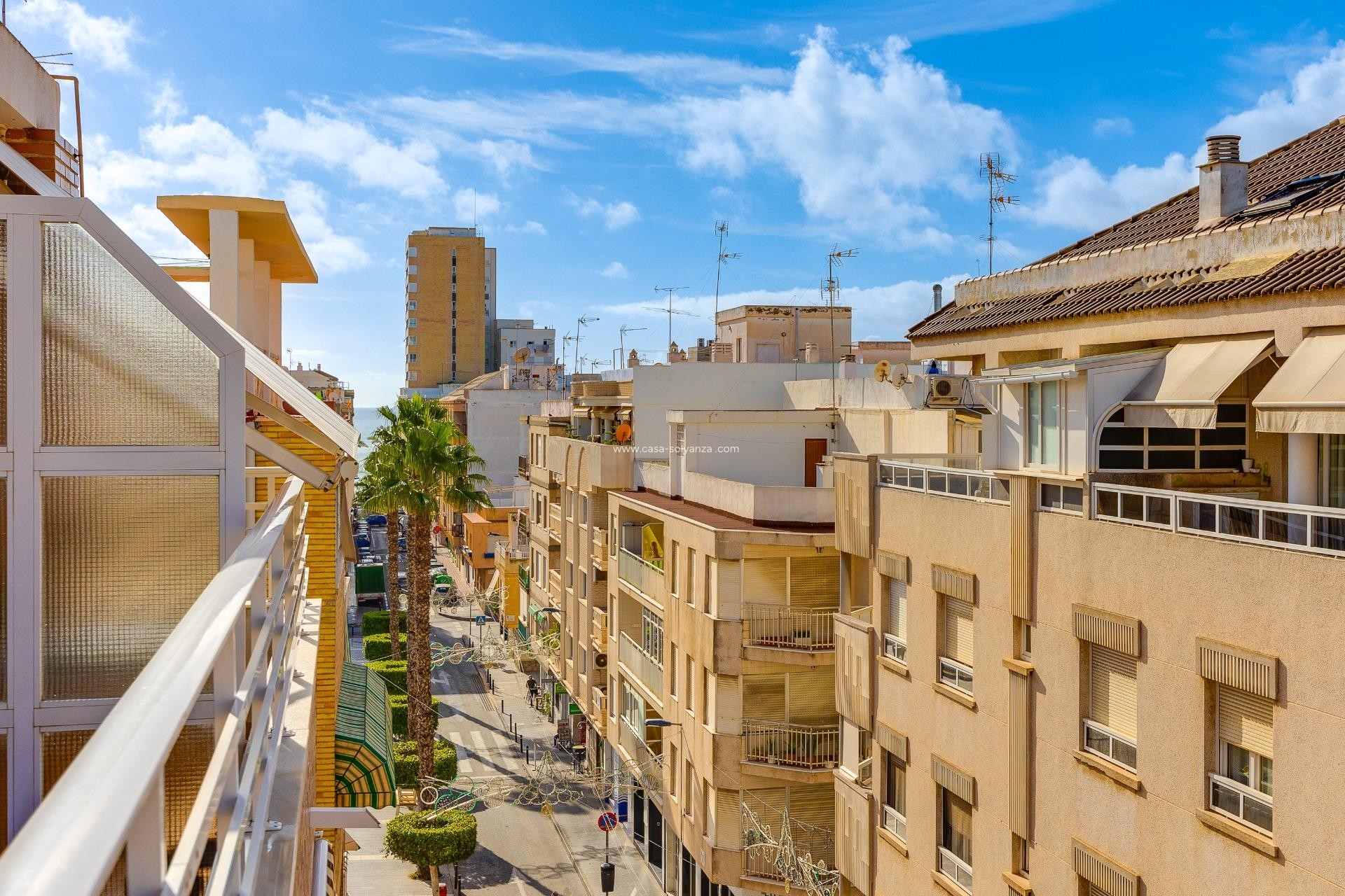 Resale - Apartment / flat - Torrevieja - Paseo Maritimo