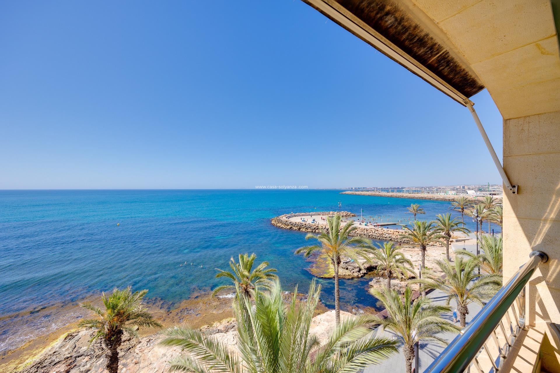 Resale - Apartment / flat - Torrevieja - Paseo Maritimo