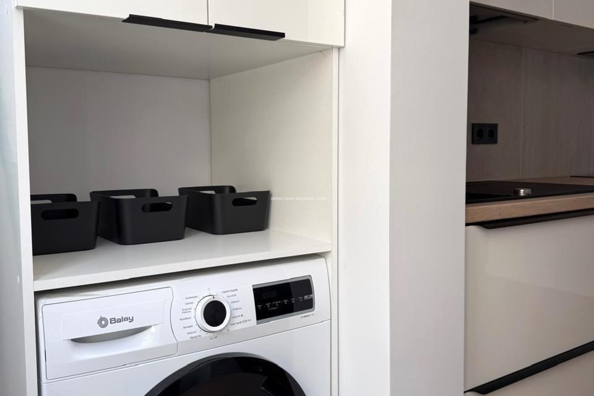 Resale - Apartment / flat - Torrevieja - Paseo Maritimo