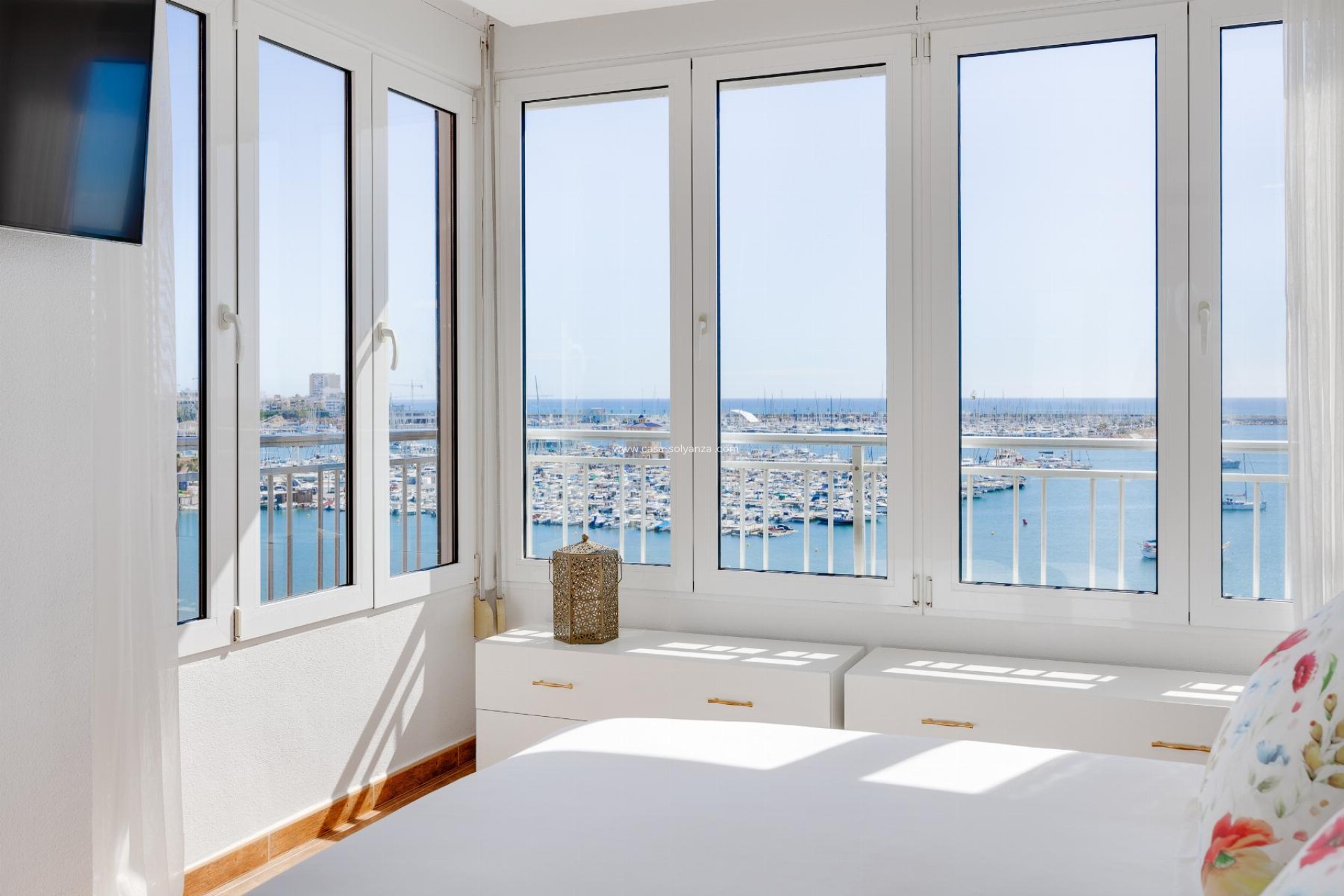 Resale - Apartment / flat - Torrevieja - Playa Acequion