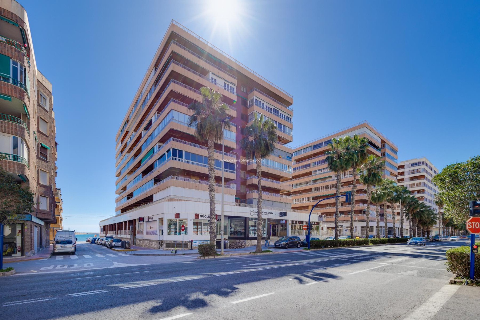 Resale - Apartment / flat - Torrevieja - Playa Acequion
