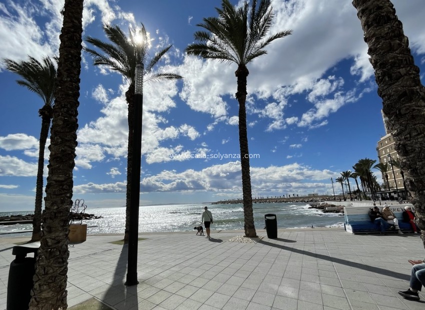 Resale - Apartment / flat - Torrevieja - Playa de cura