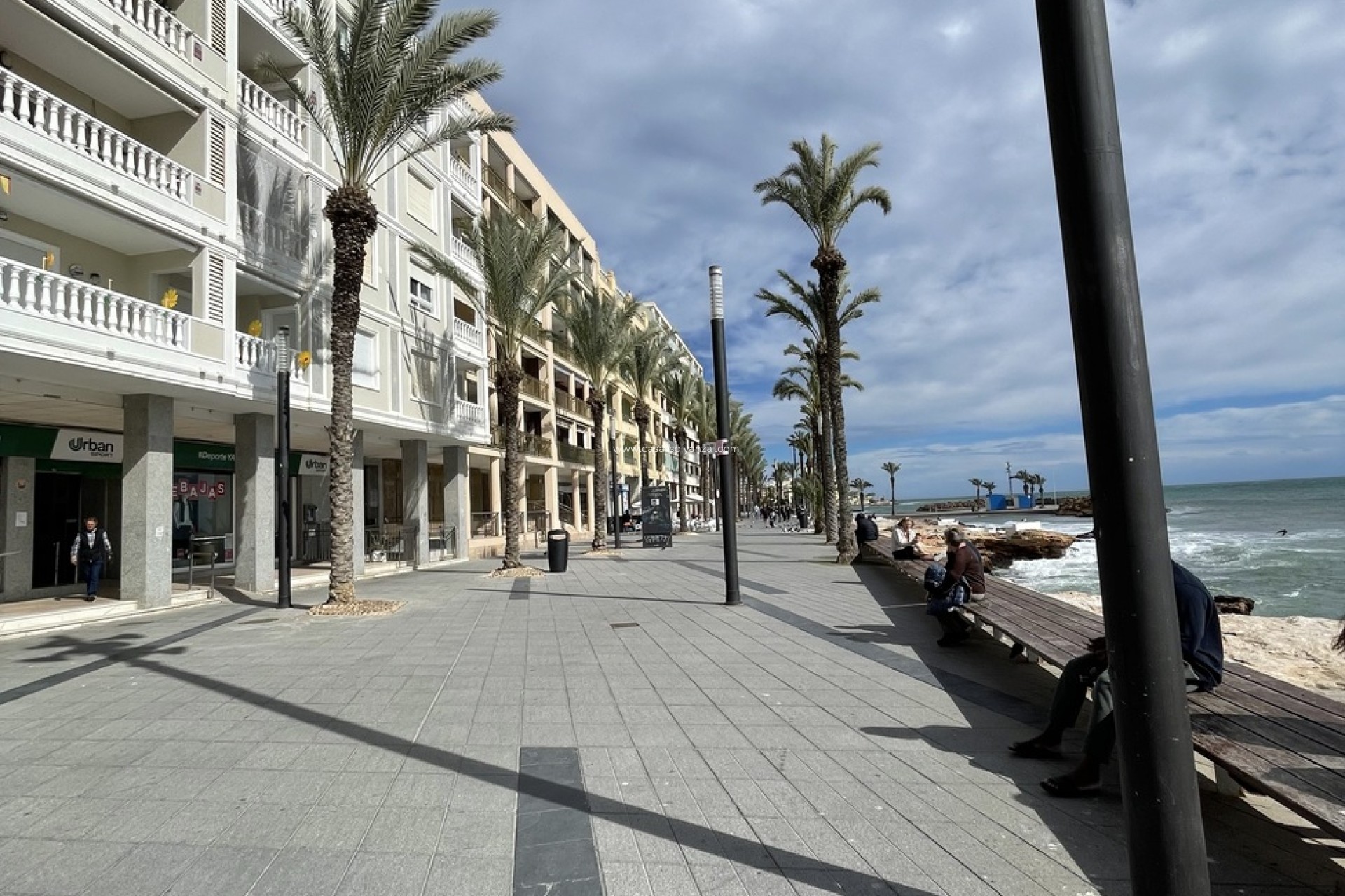 Resale - Apartment / flat - Torrevieja - Playa de cura