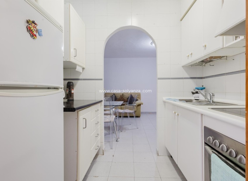 Resale - Apartment / flat - Torrevieja - Playa de La Acequion