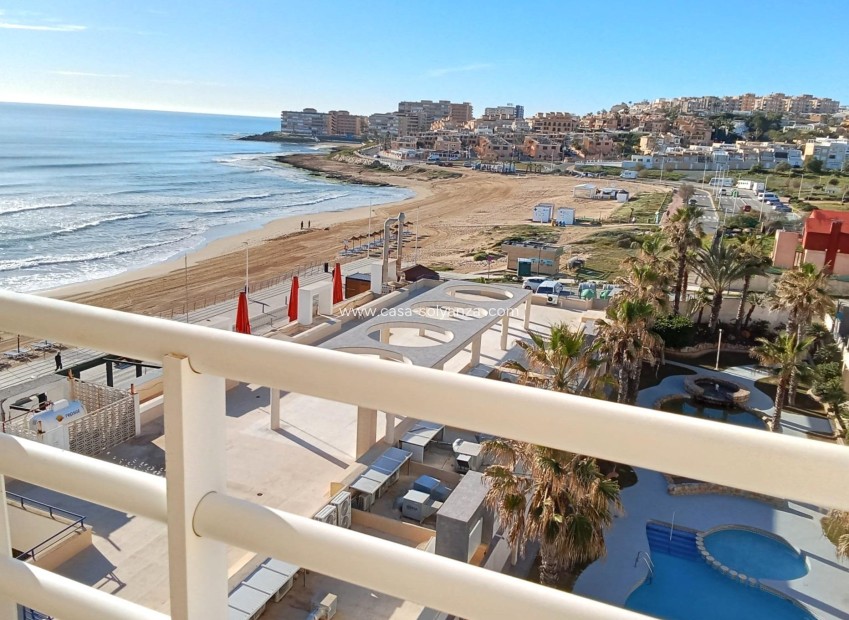 Resale - Apartment / flat - Torrevieja - Playa De La Mata