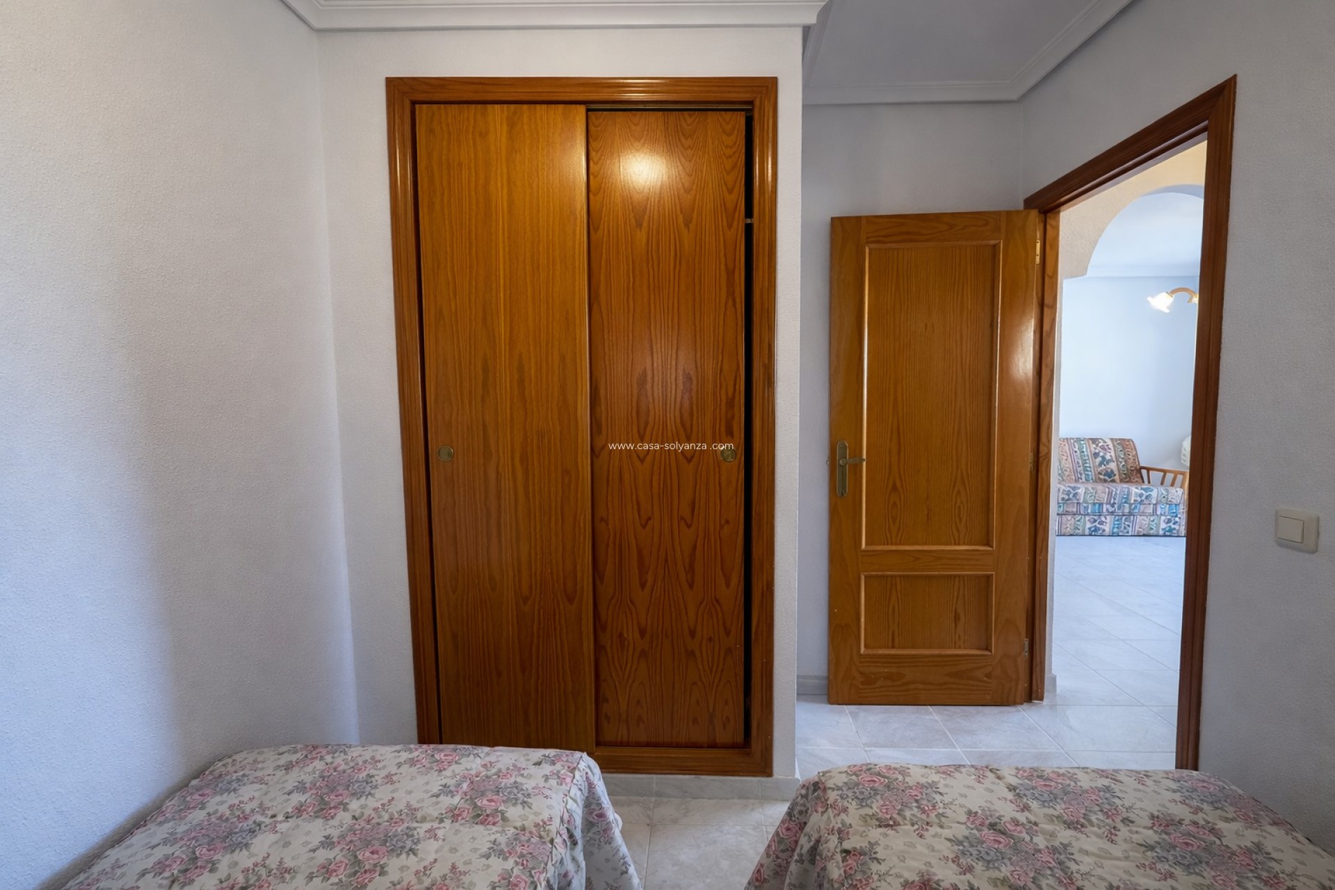 Resale - Apartment / flat - Torrevieja - Playa De La Mata