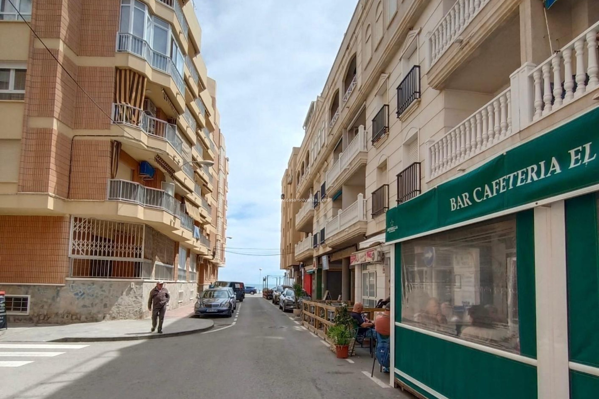 Resale - Apartment / flat - Torrevieja - Playa de los Locos