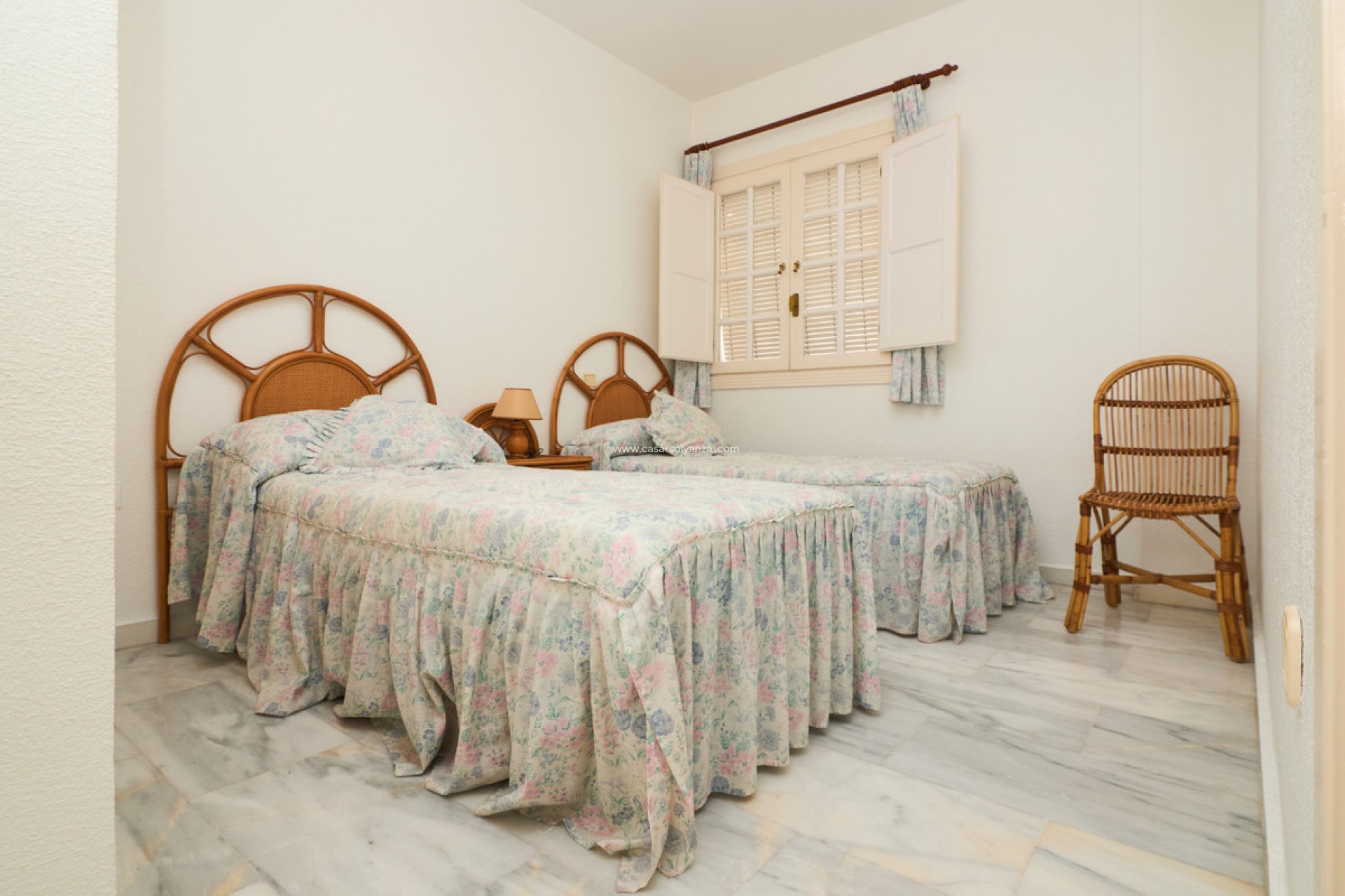 Resale - Apartment / flat - Torrevieja - Playa de los Locos