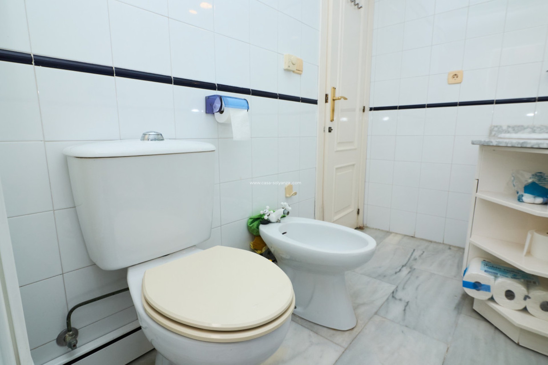 Resale - Apartment / flat - Torrevieja - Playa de los Locos
