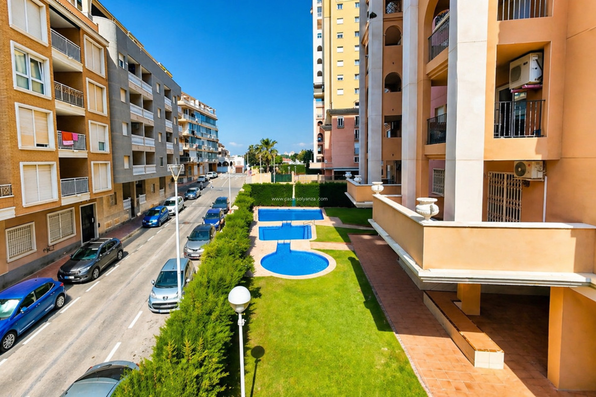 Resale - Apartment / flat - Torrevieja - Playa de los Locos