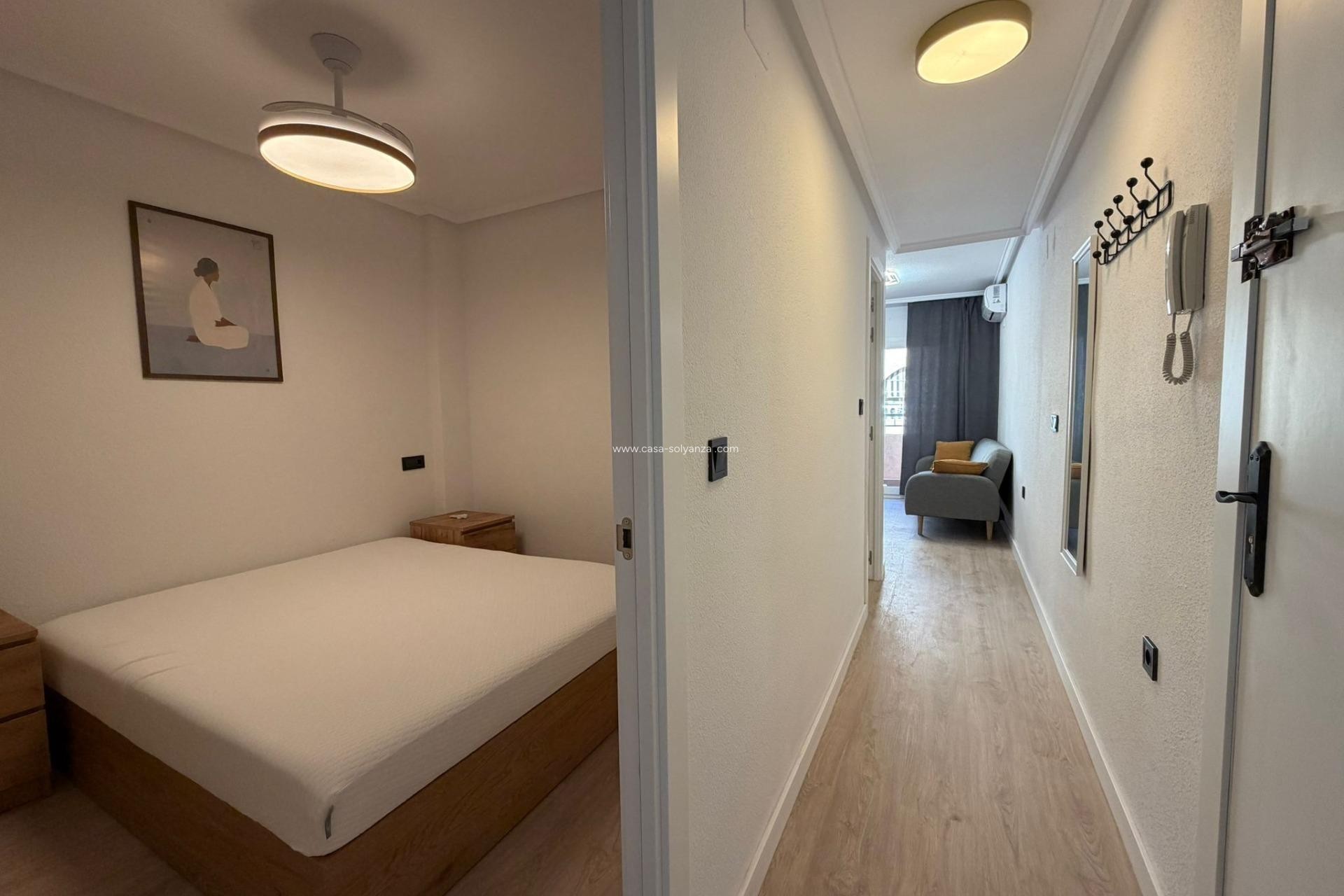 Resale - Apartment / flat - Torrevieja - Playa de los Locos