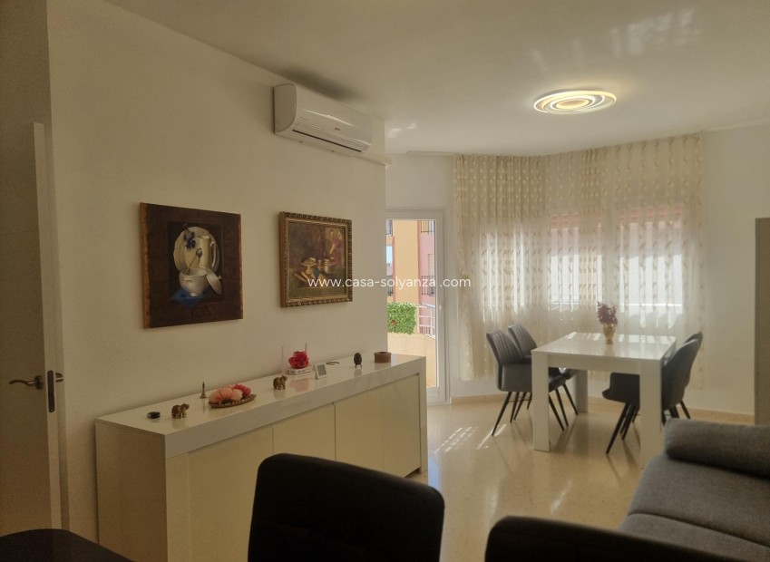 Resale - Apartment / flat - Torrevieja - Playa de los Locos