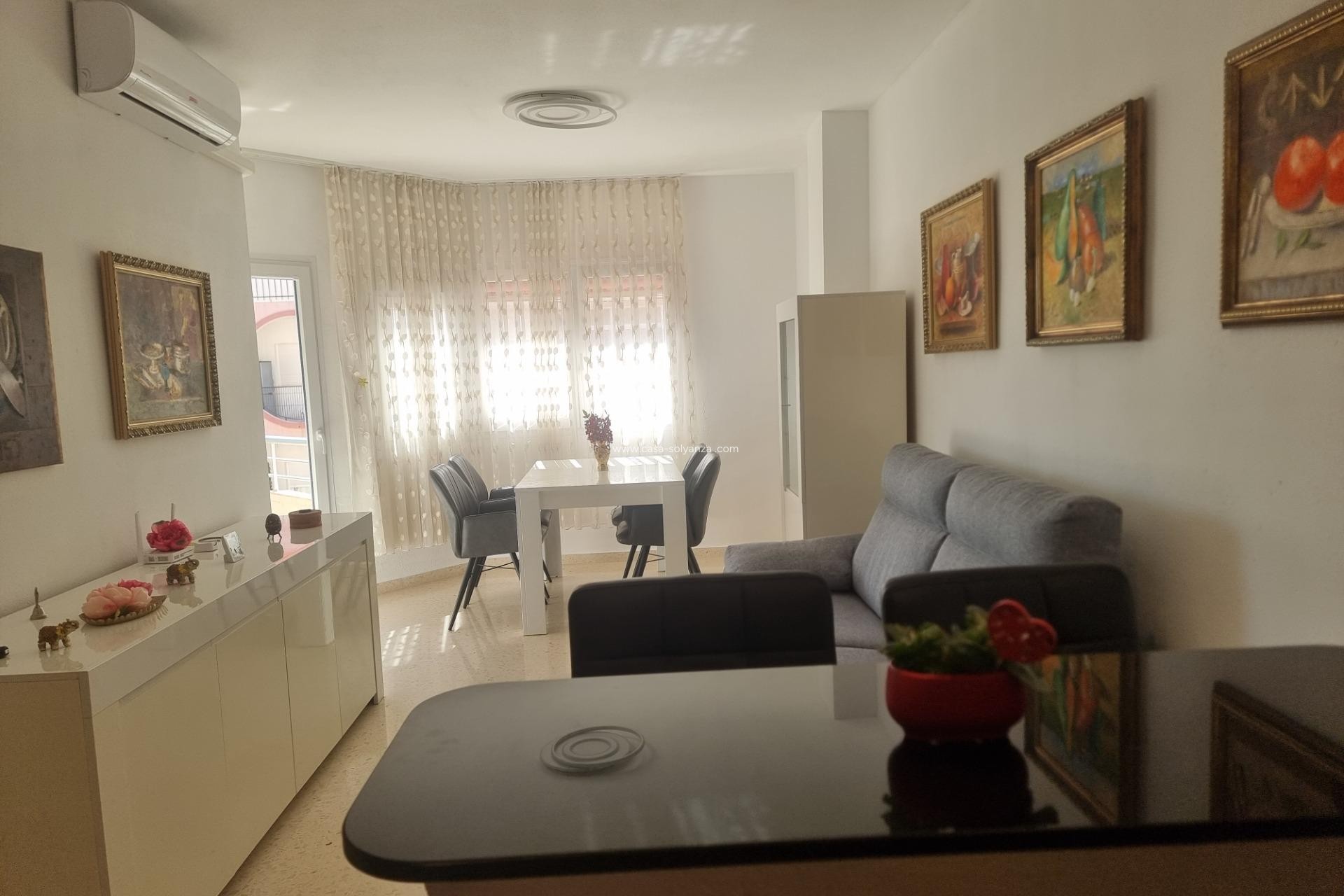 Resale - Apartment / flat - Torrevieja - Playa de los Locos