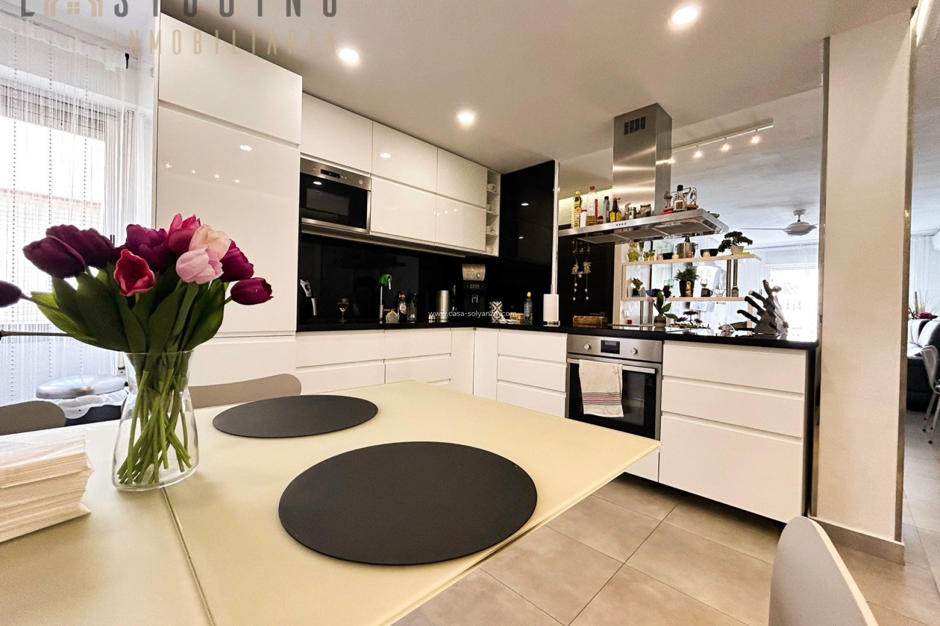 Resale - Apartment / flat - Torrevieja - Playa de los Locos