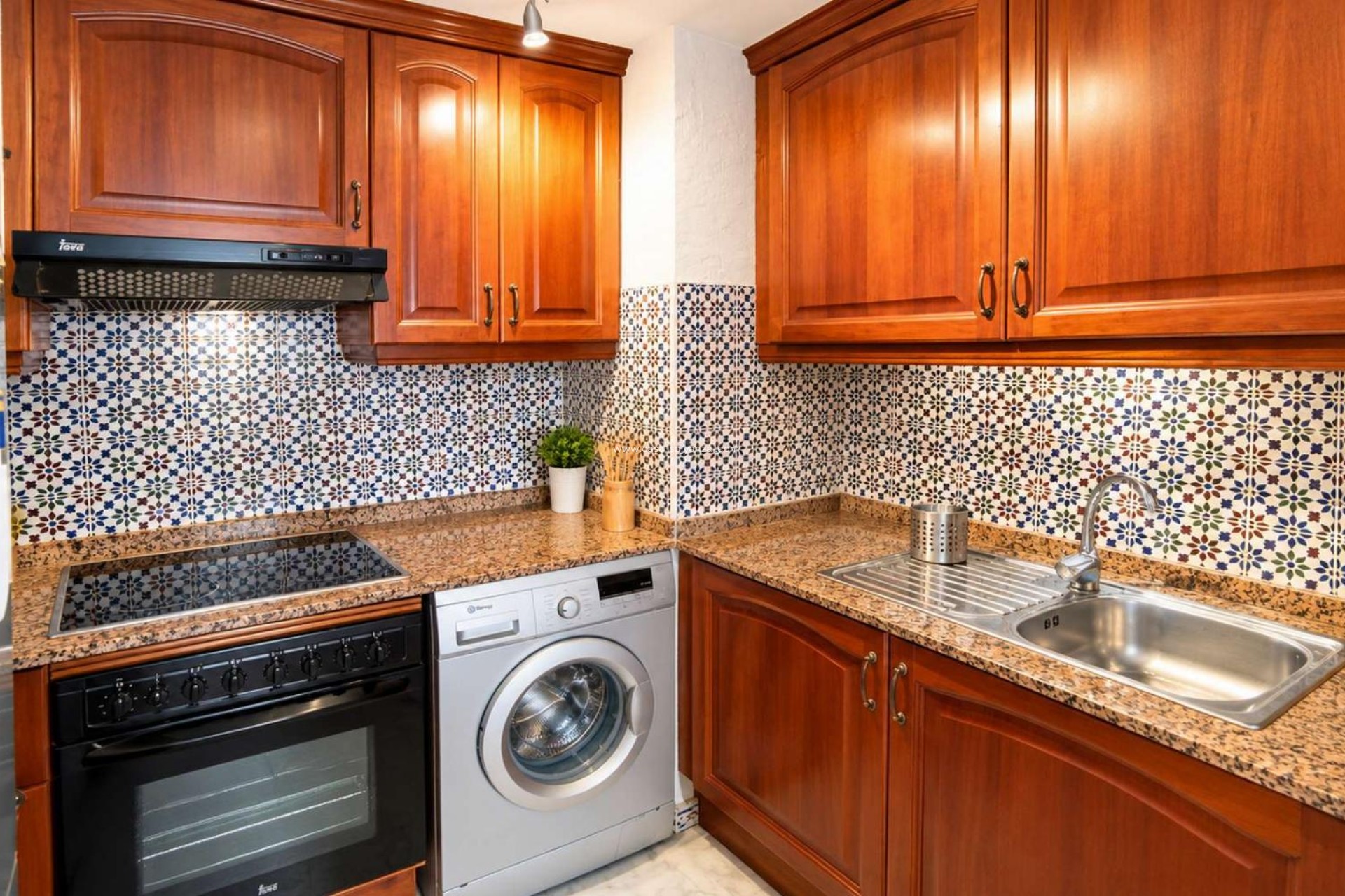 Resale - Apartment / flat - Torrevieja - Playa de los Locos