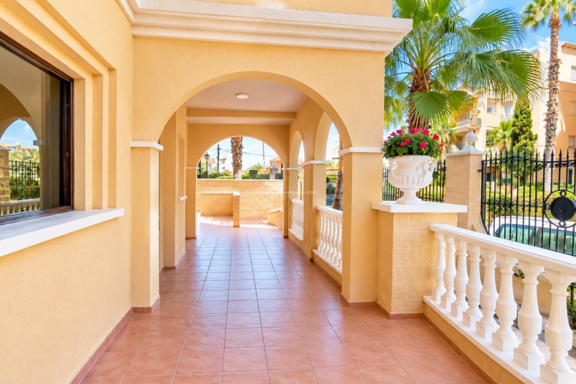 Resale - Apartment / flat - Torrevieja - Playa de los Locos