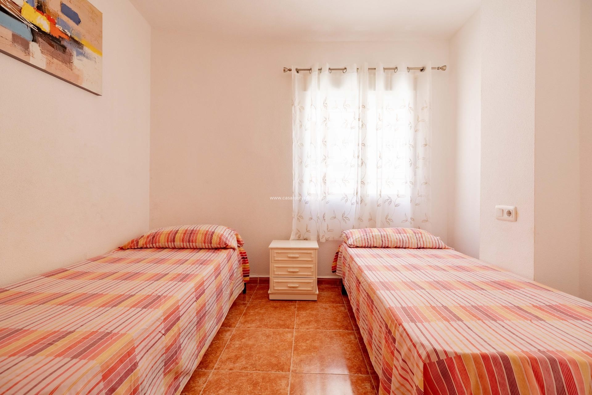 Resale - Apartment / flat - Torrevieja - Playa de los Locos