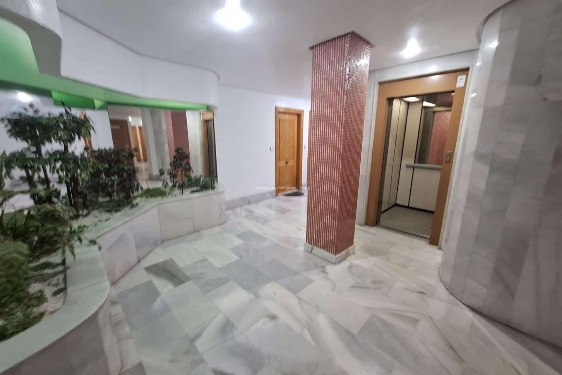 Resale - Apartment / flat - Torrevieja - Playa de los Locos