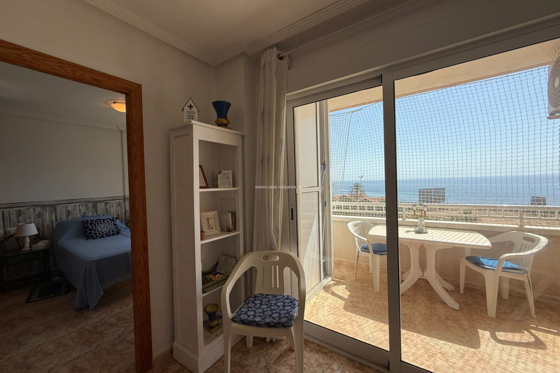 Resale - Apartment / flat - Torrevieja - Playa de los Locos