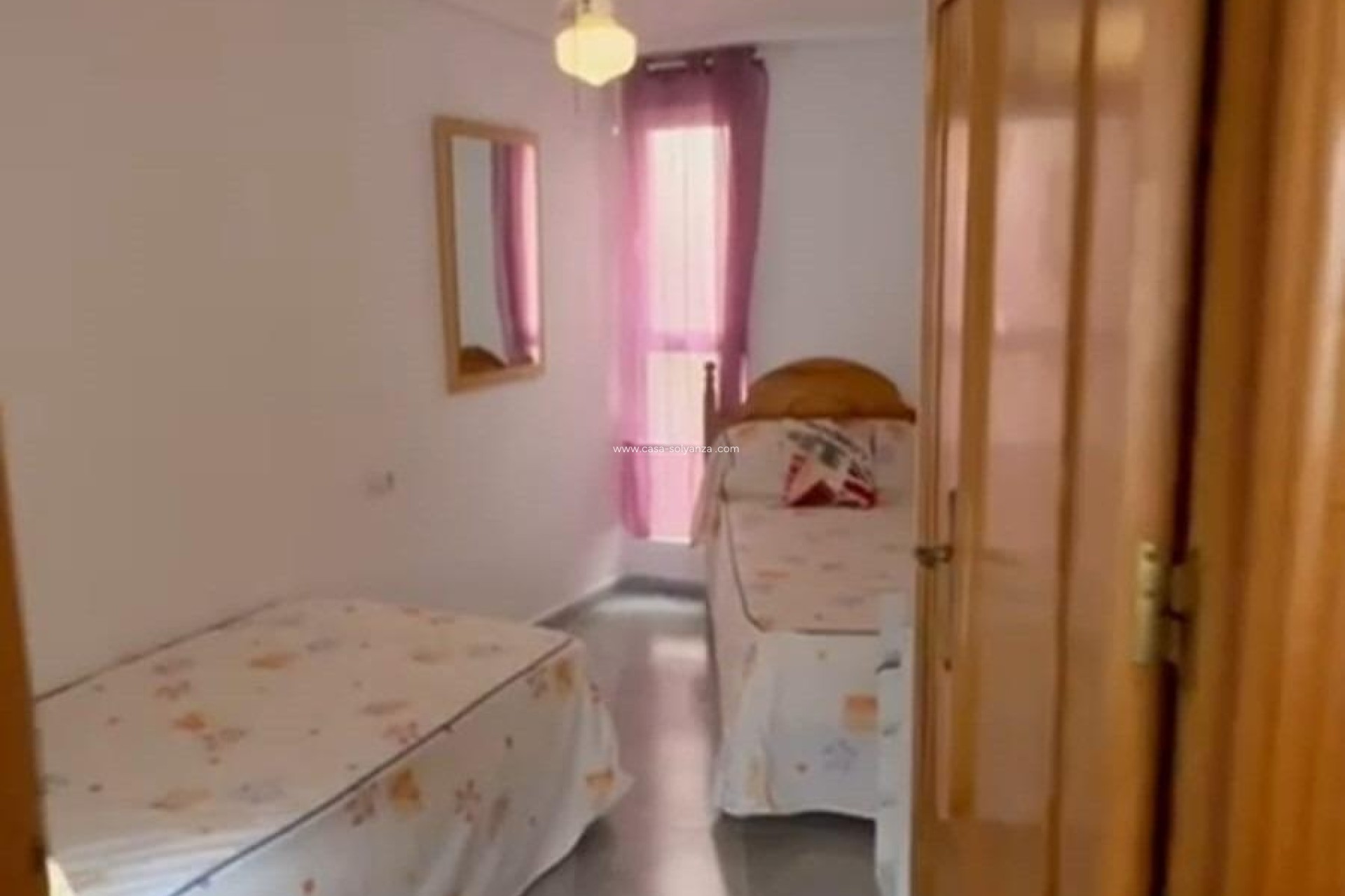 Resale - Apartment / flat - Torrevieja - Playa de los Locos