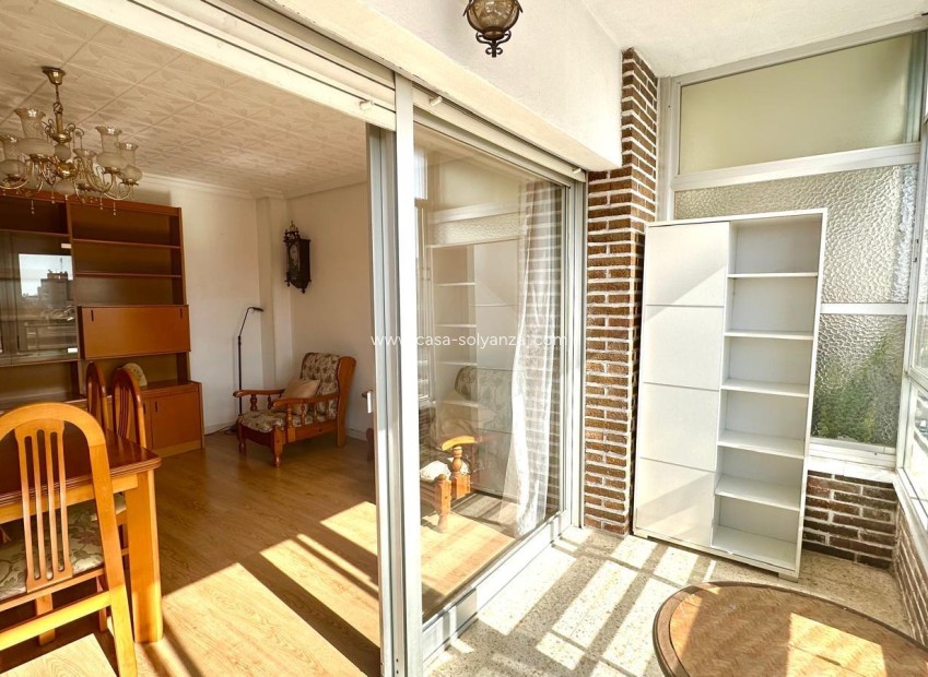 Resale - Apartment / flat - Torrevieja - Playa de los Locos