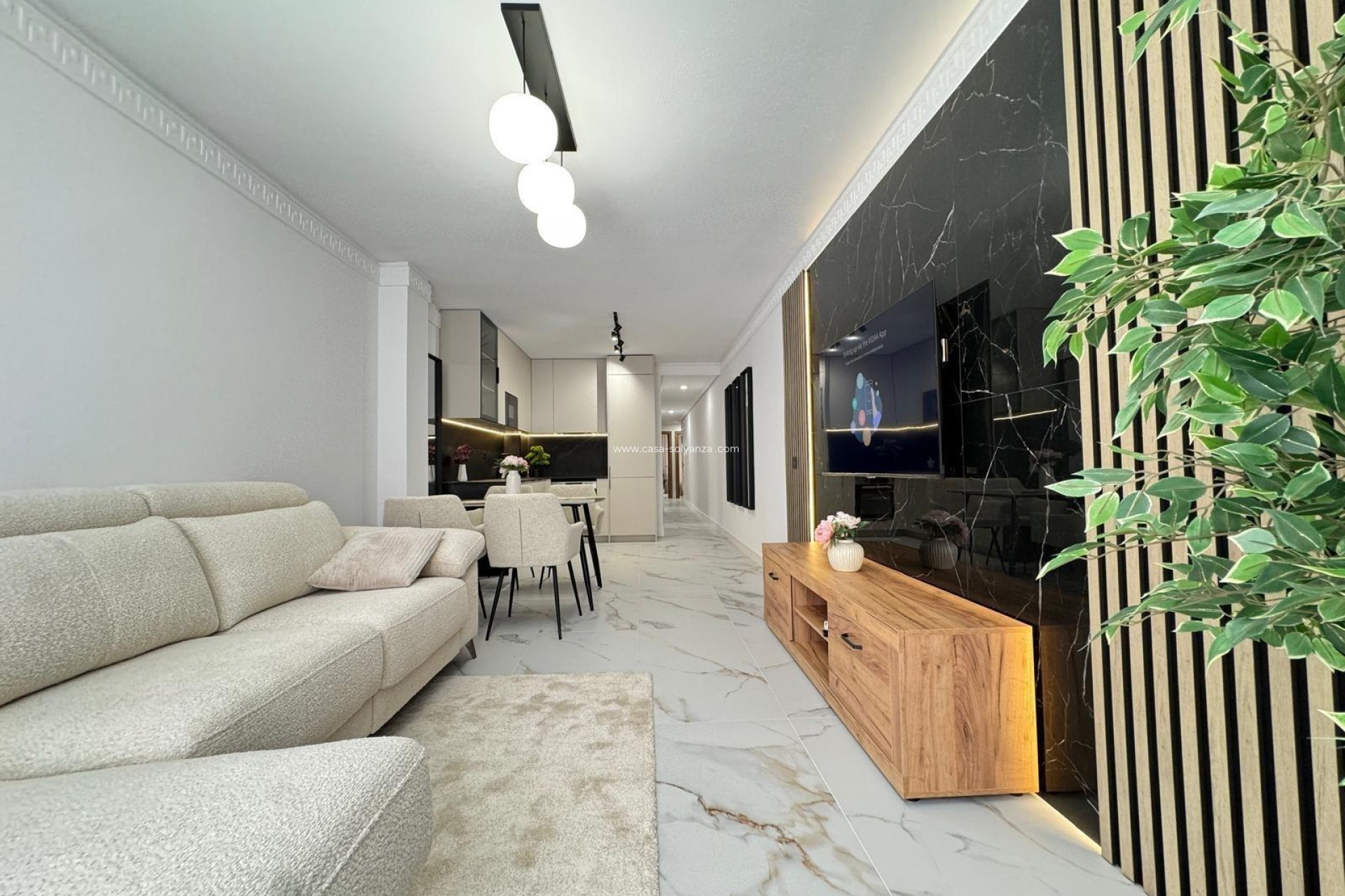 Resale - Apartment / flat - Torrevieja - Playa de los Locos