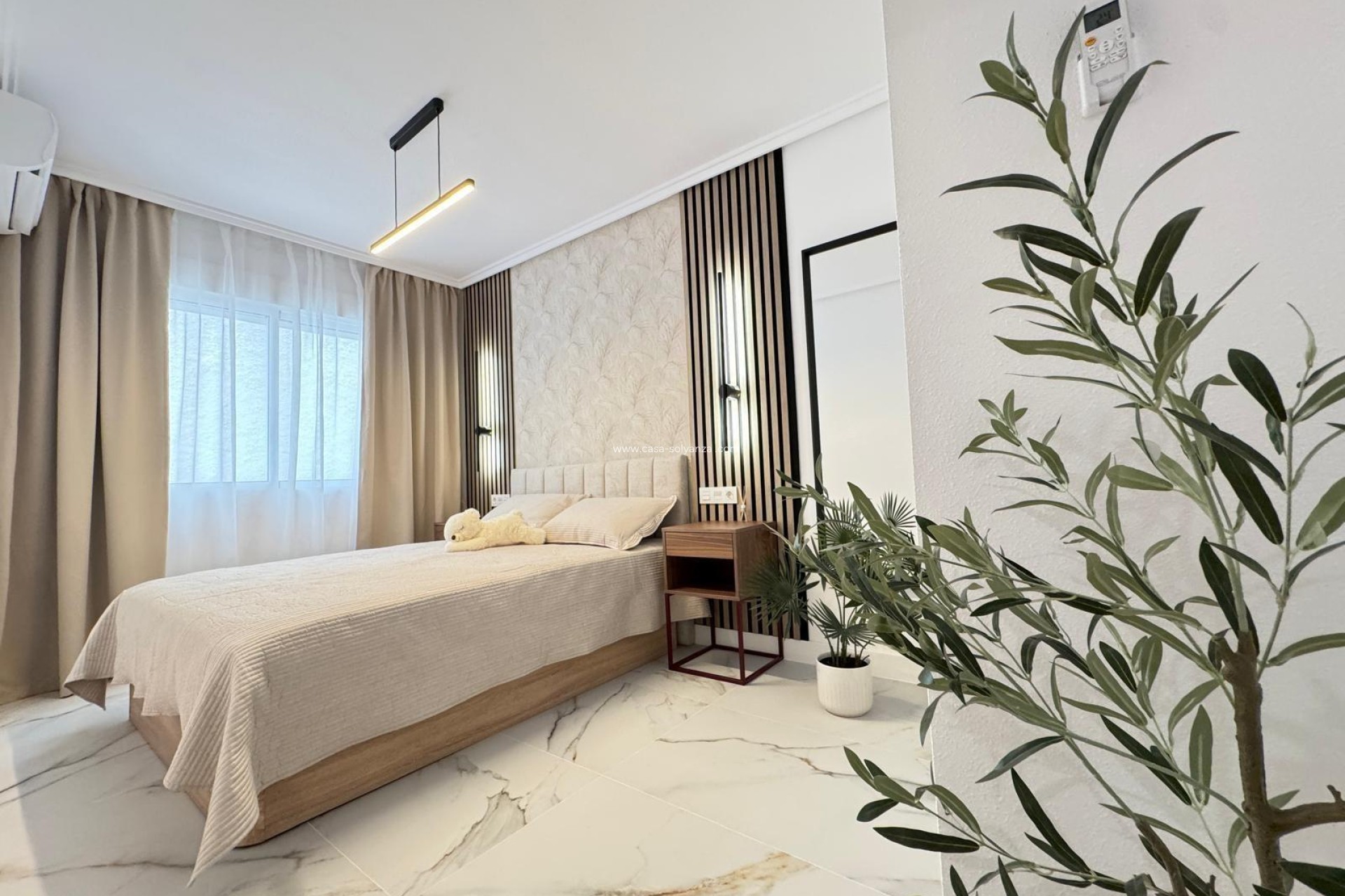 Resale - Apartment / flat - Torrevieja - Playa de los Locos